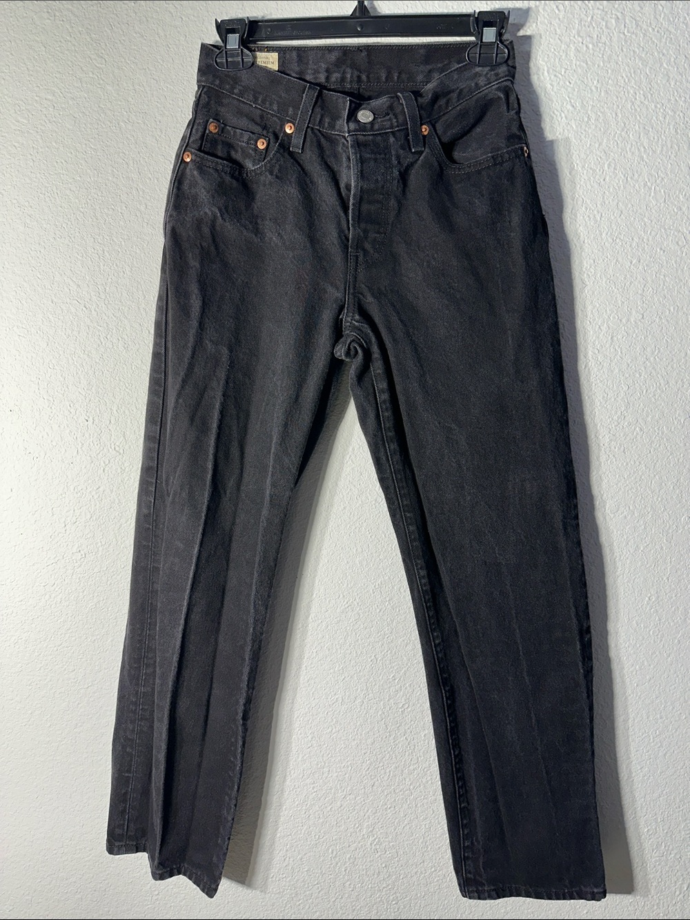 Womenβs Levi's 501 '90s Straight Leg Jeans